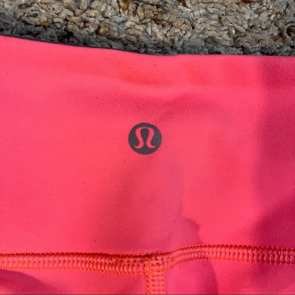 Lululemon Reversible Leggings Coral/Gray Size 6 EUC - Picture 5 of 11